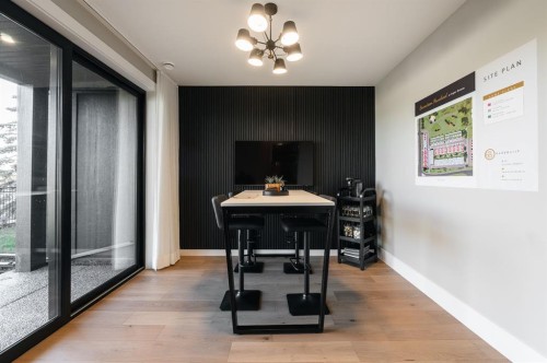 102-1700 73 Street Sw, Calgary, AB - Indoor