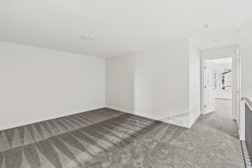 54 Lucas Place Nw, Calgary, AB - Indoor Photo Showing Other Room