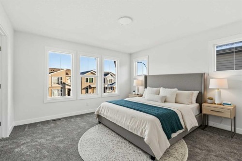 54 Lucas Place Nw, Calgary, AB - Indoor Photo Showing Bedroom