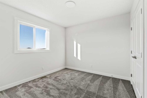 54 Lucas Place Nw, Calgary, AB - Indoor Photo Showing Other Room