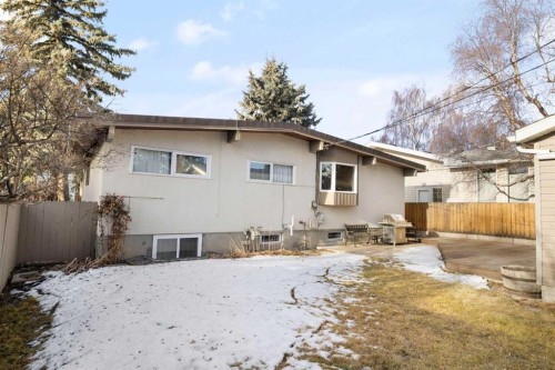 3511 Lakeside Crescent Sw, Calgary, AB - Outdoor