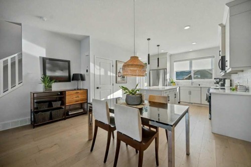 551 Wolf Creek Way Se, Calgary, AB - Indoor