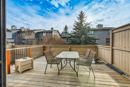 76 Glamis Gardens Sw, Calgary, AB - Outdoor With Deck Patio Veranda With Exterior