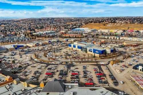 76 Glamis Gardens Sw, Calgary, AB - Outdoor With View