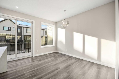 318 Evanscrest Square Nw, Calgary, AB - Indoor Photo Showing Other Room