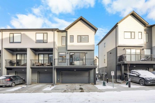 318 Evanscrest Square Nw, Calgary, AB - Outdoor With Balcony With Facade