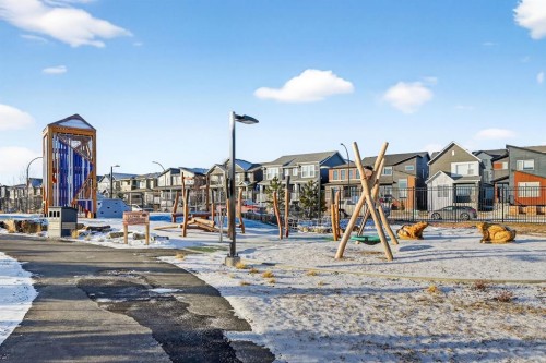 19 Rowley Park Nw, Calgary, AB - Outdoor