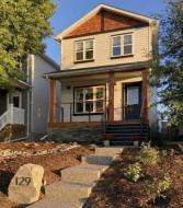 129 25 Avenue NE Calgary, AB T2E 1X9