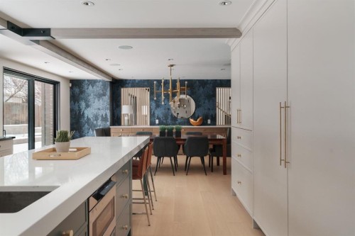 112 Pump Hill Green Sw, Calgary, AB - Indoor Photo Showing Kitchen With Upgraded Kitchen