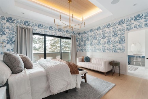 112 Pump Hill Green Sw, Calgary, AB - Indoor Photo Showing Bedroom