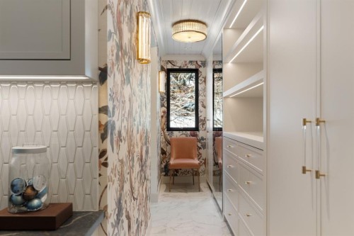 112 Pump Hill Green Sw, Calgary, AB - Indoor Photo Showing Other Room