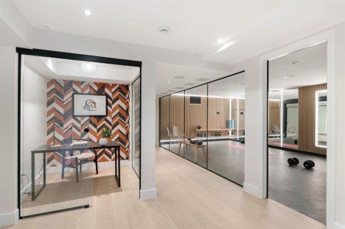 112 Pump Hill Green Sw, Calgary, AB - Indoor Photo Showing Other Room