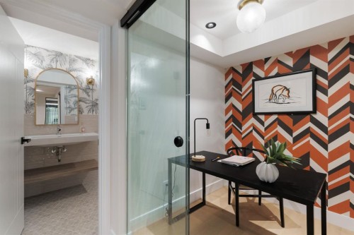 112 Pump Hill Green Sw, Calgary, AB - Indoor Photo Showing Other Room