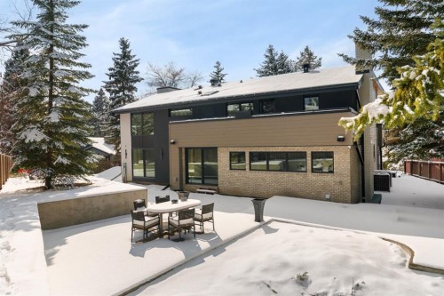 112 Pump Hill Green Sw, Calgary, AB - Outdoor