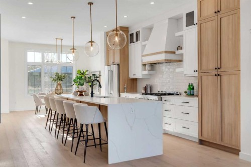 2436 30 Avenue Sw, Calgary, AB - Indoor Photo Showing Kitchen With Upgraded Kitchen