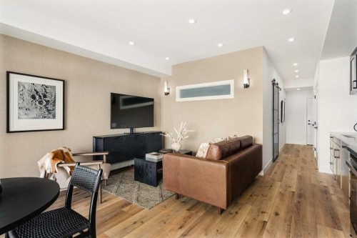 3211-1802 Mahogany Boulevard Se, Calgary, AB - Indoor