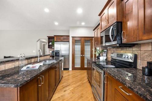 64 Panatella Manor Nw, Calgary, AB 