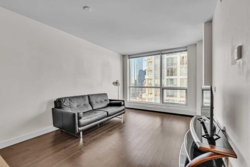 1418-222 Riverfront Avenue Sw, Calgary, AB - Indoor Photo Showing Living Room
