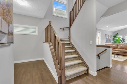 12 Cougar Ridge Manor Sw, Calgary, AB - Indoor Photo Showing Other Room