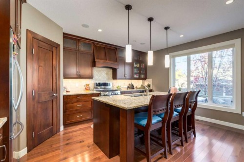 6616 Bowness Road Nw, Calgary, AB - Indoor Photo Showing Other Room