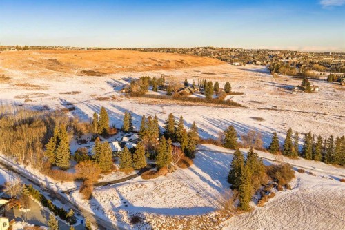 187 Slopeview Drive Sw, Calgary, AB 