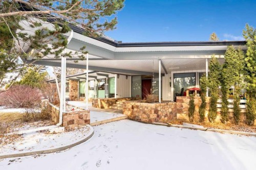 187 Slopeview Drive Sw, Calgary, AB 