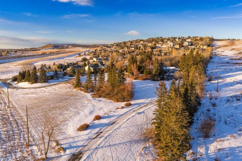 187 Slopeview Drive Sw, Calgary, AB 