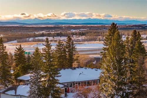 187 Slopeview Drive Sw, Calgary, AB 