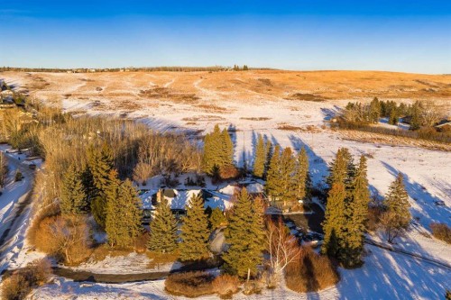 187 Slopeview Drive Sw, Calgary, AB 