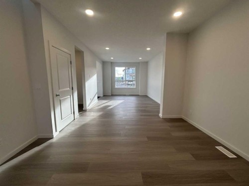 200 Belmont Way Sw, Calgary, AB - Indoor Photo Showing Other Room