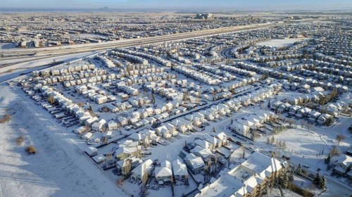 463 Cranfield Gardens Se, Calgary, AB - Outdoor With View