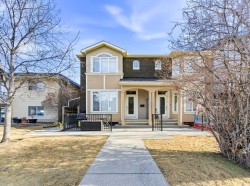 2-1930 35 Street SW Calgary, AB T3E 2X3