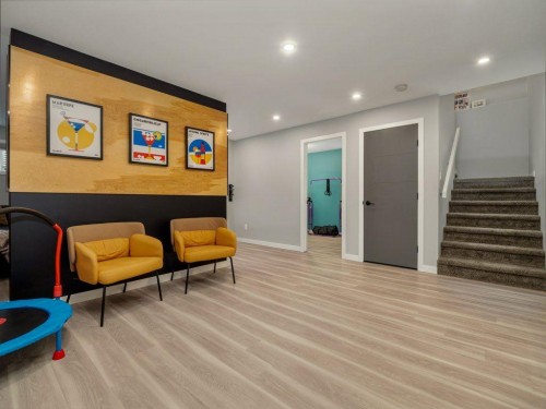 102 Blackwolf Bay North, Lethbridge, AB - Indoor Photo Showing Other Room