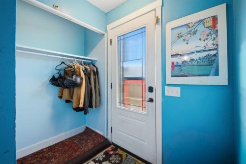 44 Doverdale Mews Se, Calgary, AB 