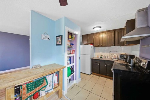 44 Doverdale Mews Se, Calgary, AB 