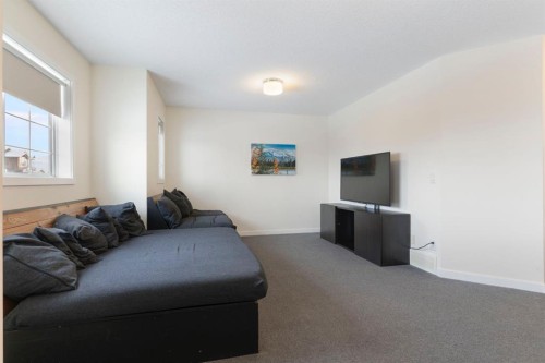 196 Jumping Pound Terrace, Cochrane, AB - Indoor