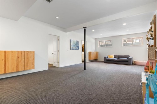 196 Jumping Pound Terrace, Cochrane, AB - Indoor