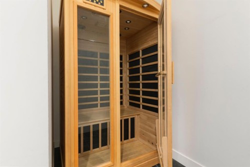 196 Jumping Pound Terrace, Cochrane, AB - Indoor