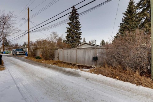 4351 70 Street Nw, Calgary, AB - Outdoor