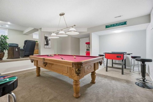 940 Citadel Drive Nw, Calgary, AB - Indoor Photo Showing Other Room