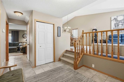 940 Citadel Drive Nw, Calgary, AB - Indoor Photo Showing Other Room