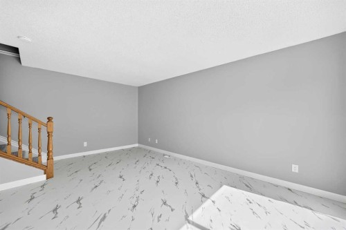 163-6915 Ranchview Drive Nw, Calgary, AB - Indoor Photo Showing Other Room