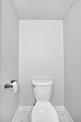163-6915 Ranchview Drive Nw, Calgary, AB - Indoor Photo Showing Bathroom