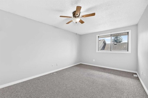 163-6915 Ranchview Drive Nw, Calgary, AB - Indoor Photo Showing Other Room