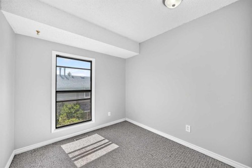 163-6915 Ranchview Drive Nw, Calgary, AB - Indoor Photo Showing Other Room