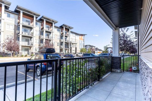 112-40 Walgrove Walk Se, Calgary, AB - Outdoor