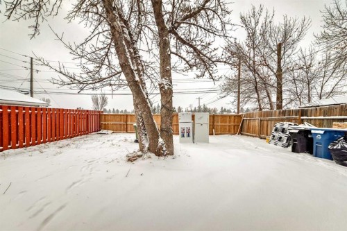 937 Marcombe Drive Ne, Calgary, AB - Outdoor