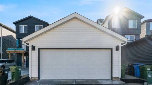 18 Amblehurst Path Nw, Calgary, AB - Outdoor With Exterior