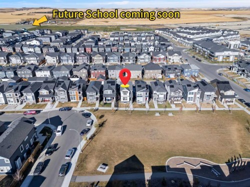 18 Amblehurst Path Nw, Calgary, AB - Outdoor With View