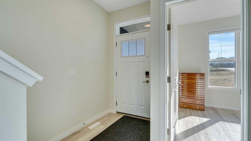 18 Amblehurst Path Nw, Calgary, AB - Indoor Photo Showing Other Room